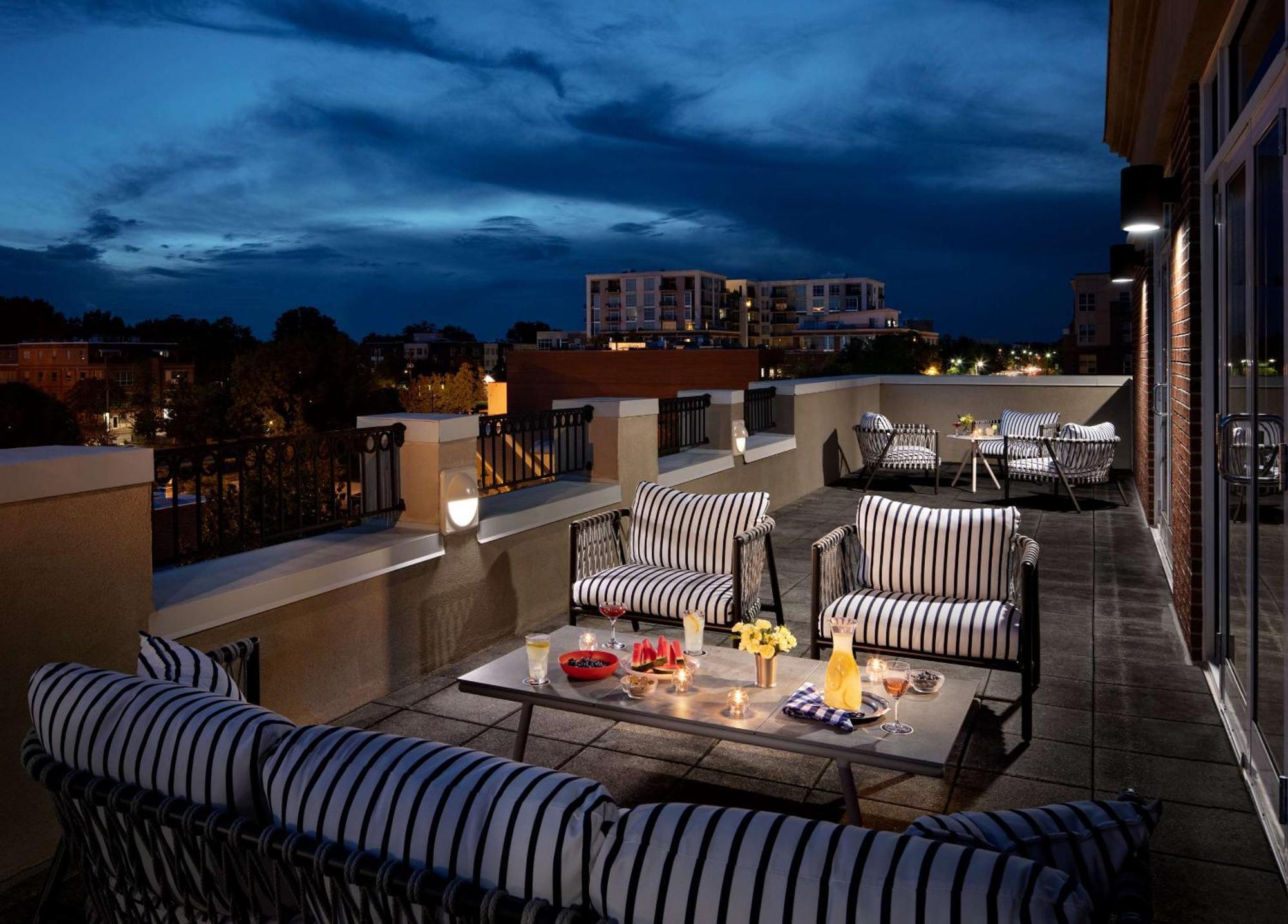 Hotel Graduate By Hilton Chapel Hill Exteriér fotografie